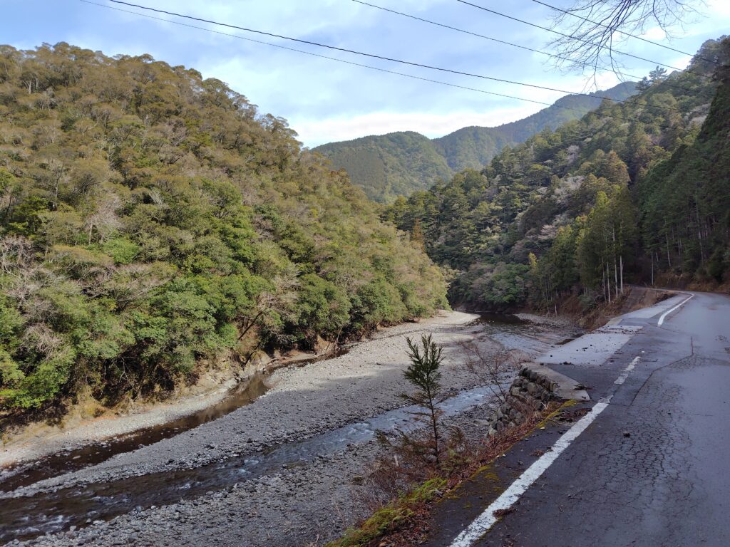 地籍調査が終わっていない山林の場所を探す方法